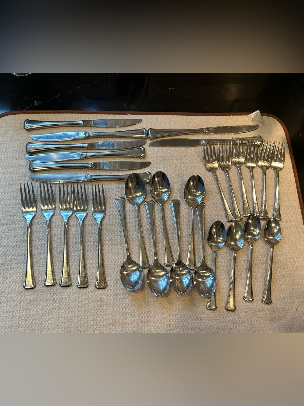 Maestro-St. Leger (Stainless) by Oneida Steel Flatware Set - 30 Pieces